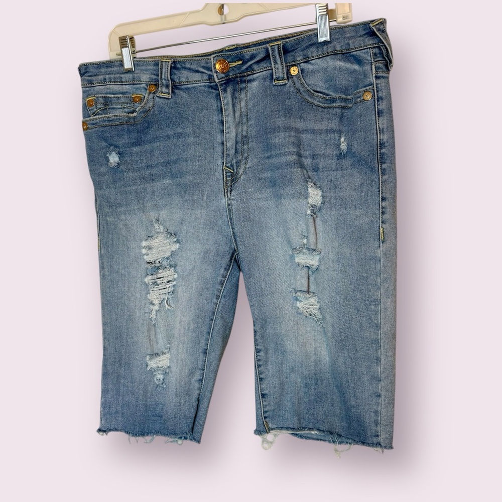 True Religion Riley Mid Rise Bermuda Jean Shorts Distressed Denim Blue Size 14